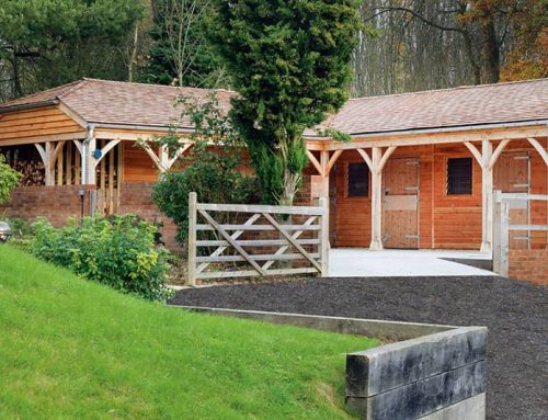 Stable Complex – Painted Fibre Cement Roof